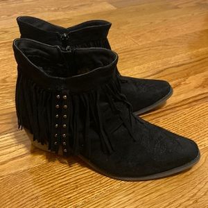 Black Roper fringe booties